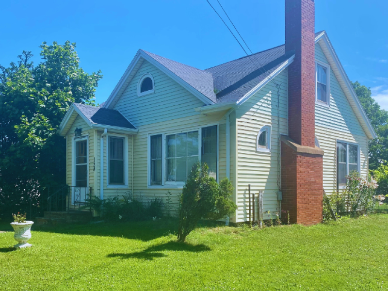 The Maples Guest Home